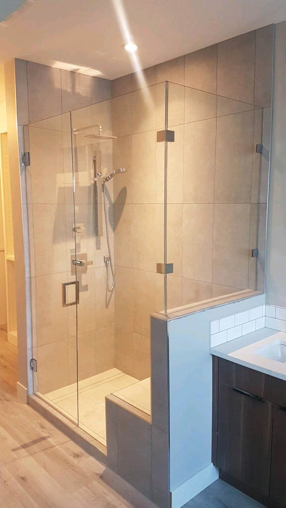 90° Corner Showers | Cascade Glass | Custom Mirrors, Shower Glass
