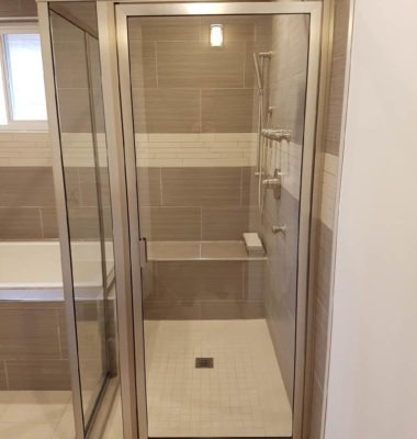 F-Series Framed Shower Front After